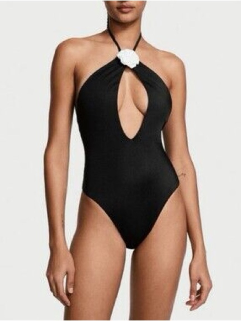 NWT Victoria’s Secret Rosette Halter Cutout One Piece Swimsuit, size Small